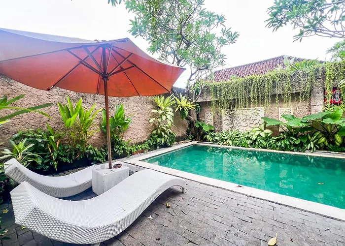 Hotel Urbanview Grand Pudjawan Near